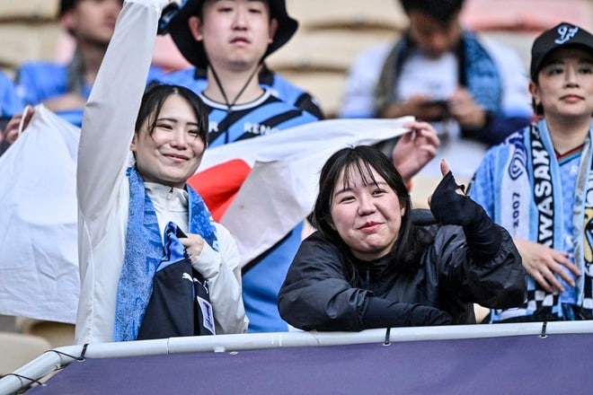 【サポーターアルバム(3)】3得点勝利でクラブ初アジア・ファイナリスト！ ACLE準決勝に駆け付けた川崎サポーターの現地撮影62枚！「川崎フロンターレ―アル・ナスル」の画像012