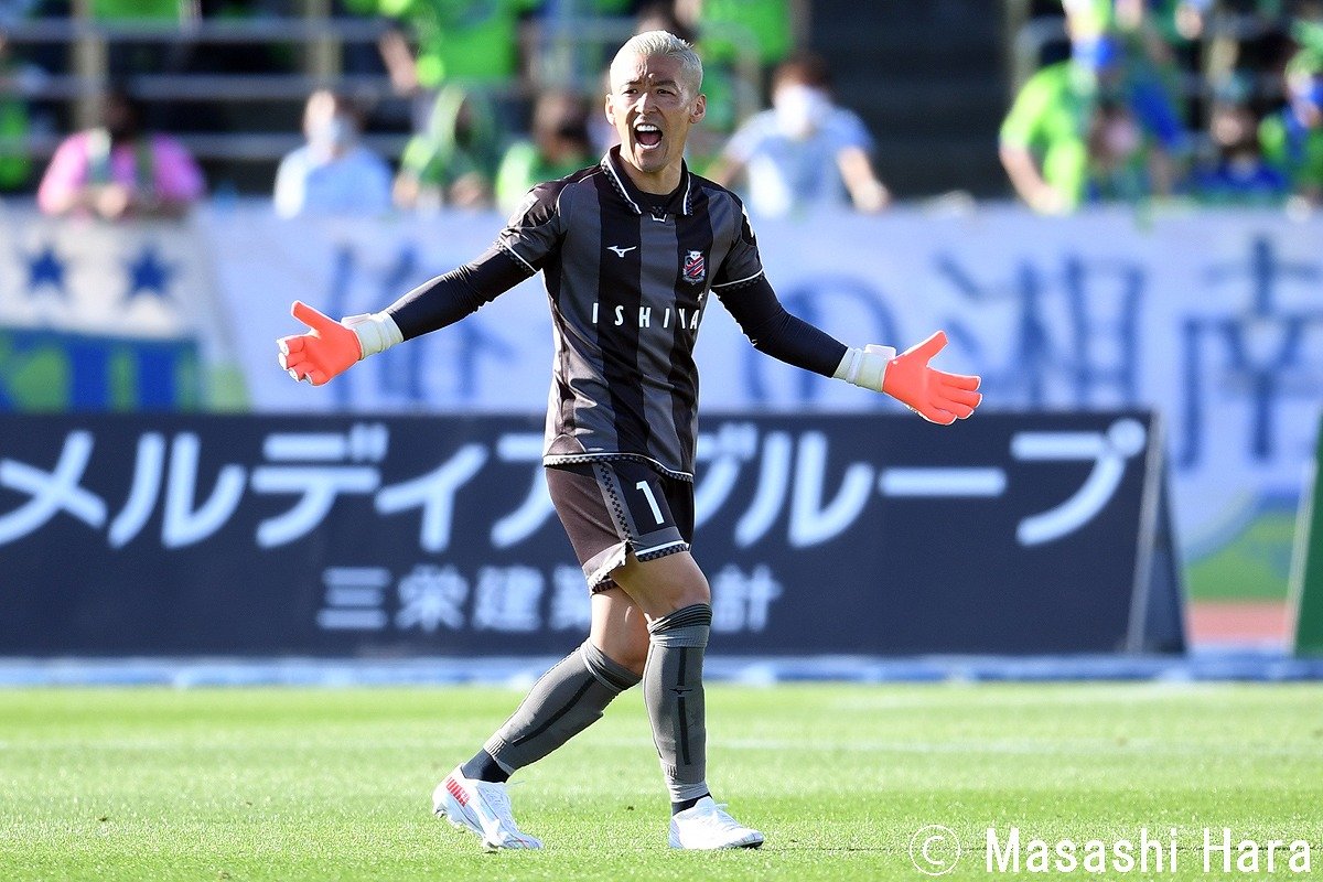 フェイント入れて誘ってる」北海道コンサドーレ札幌のGK菅野孝憲がPKを