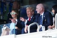 ｢国歌拒否で亡命｣イラン代表の悲劇と、トランプ大統領にすり寄るFIFAの奇怪【世界中でスポーツに忍び寄る政治の暗い影】(3)