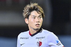 ｢魂の低空ヘディングいじられてるじゃねーか｣日本代表DF町田浩樹“伝説のプレーいじり”特製動画が話題！｢なにやらされてんねん笑｣｢不覚にもワロタ…｣の声の画像