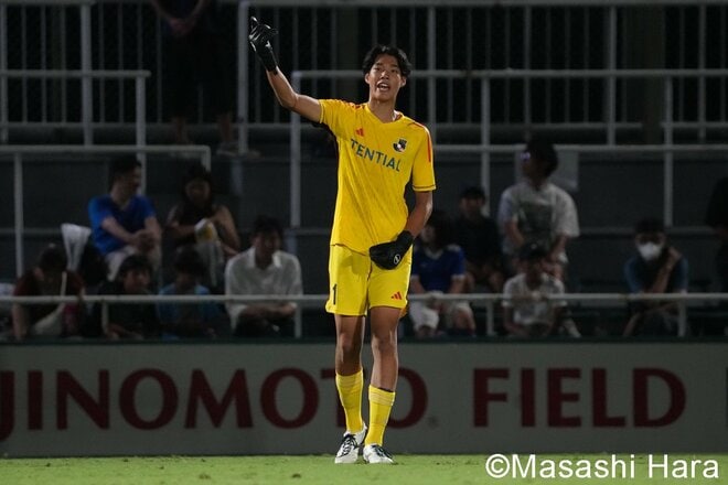 15歳以下の｢Jリーグ選抜｣と｢リバプール選抜｣が激突、｢特別な才能｣飛び級の日本代表CBが守備を統率して｢無失点｣で2連勝！浮上した｢その後の育成年代｣の課題【U-15　Jリーグ選抜vsリバプール　U-15】激闘PHOTOギャラリーの画像003