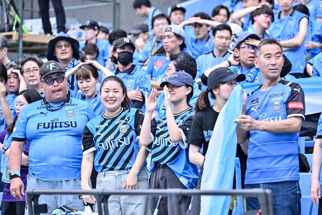 【サポーターアルバム】等々力連勝をアシストした「川崎フロンターレの試合前のサポーター写真83枚」！ 2万2070人が駆け付け圧巻の応援見せた「川崎フロンターレーセレッソ大阪」の画像009