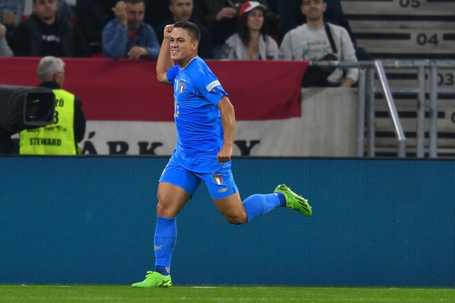「本当にW杯で見たかった」!! サッカーイタリア代表がハンガリーに快勝でファイナル4進出! 「これでW杯出れないのは辛い」など話題の「圧巻2ゴール」の画像