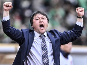 最新技術の｢18万円｣監督3Dフィギュア販売！ J1清水の秋葉忠宏監督“50歳誕生日記念グッズ”が激アツ！｢フィギュア本当に売るんか｣｢流石にこれは面白すぎるって…｣の画像