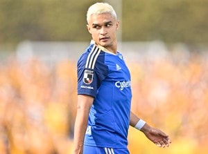 「理不尽」「怪物」J2町田FWエリキが決めた“9秒劇場”の個人技ゴールが理解不能！ ファンから「環境破壊」「1人だけ別世界に生きてるなw」と驚愕のコメントが相次ぐの画像