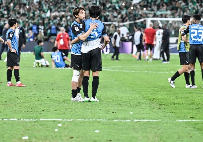 【川崎フロンターレアルバム】ACLE決勝で無念の負傷交代した三浦颯太の写真31枚！ 出場を続けた気迫の左SBのピッチ内外の姿「アル・アハリー川崎フロンターレ」の画像012