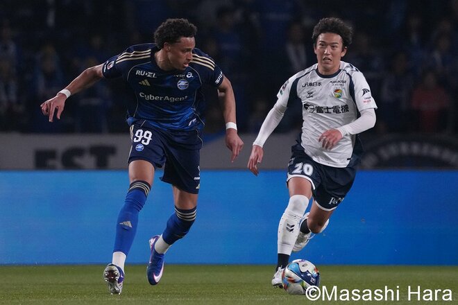 相馬勇紀“電光石火”の2戦連発弾から一転、苦しい展開！J1町田が百戦錬磨の力で“嫌な記憶”払拭【FC町田ゼルビアvsジェフユナイテッド千葉】激闘PHOTOギャラリーの画像001