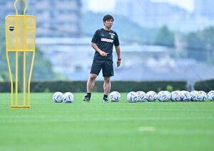 「“罰ゲーム”導入」「山根は週末に向けて何とか…」川崎フロンターレ鬼木達監督がセレッソ大阪戦に向けて闘志メラメラ！ 前回は大敗も「借りは返す」の画像