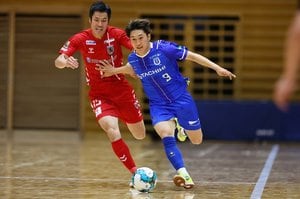 「11人制」が教えてくれた「差の詰め方」とワールドカップに向け「やるべきこと」【ブラジルとの対戦で見えたフットサル日本代表の現在地】(2)の画像