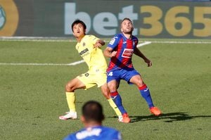 元ポルトガル代表ＤＦをブチ抜き！　久保建英「ライン際の“重戦車ドリブル”」の画像