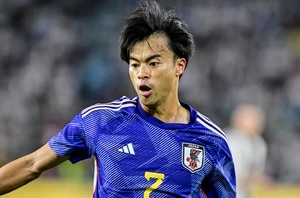 「ウォーカー単独で剥がしてるやんw」三笘薫が王者マンCの“最強守備陣”を翻弄した緩急ドリブルが圧巻!「本当に凄い」「マジでワールドクラスのウィンガー」と脱帽の声の画像