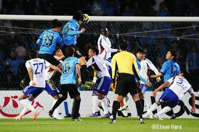 長谷部茂利監督は｢2‐1で勝てた試合｣と表現、日本代表20歳の｢終了間際のヘッド｣で神奈川ダービーは｢まさかの結末｣に【川崎フロンターレvs横浜F･マリノス】原悦生PHOTOギャラリーの画像008