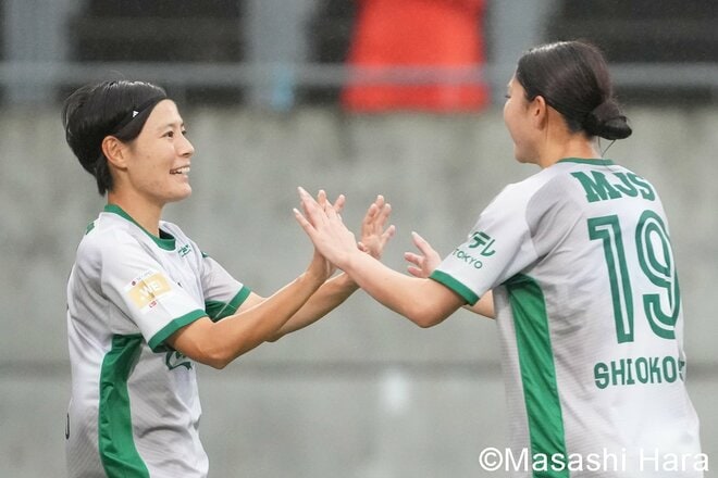 ついに帰ってきた“サッカー界の長澤まさみ”!試合はハットトリック塩越柚歩、MVP山本柚月、18歳の超新星、20歳の新エースが躍動も…【RB大宮アルディージャWOMENvs日テレ・東京ヴェルディベレーザ】激闘PHOTOギャラリーの画像
