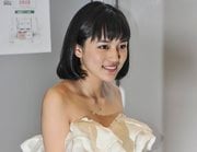 「松葉杖できてくれた…涙」J1神戸の優勝セレモニーに駆けつけた「全治1年・齊藤未月の松葉杖姿」にサポーターが涙！「痛々しいけど歓喜の輪に加われて良かった」の声の画像