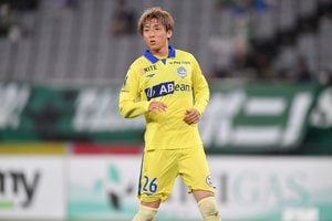 【J1参入プレーオフ1回戦】「間」は「魔」――6位・モンテディオ山形が3位・ファジアーノ岡山を「3－0」撃破が起きた「75分の左サイドの攻防」!!「勝たなければいけない試合」を三度勝ったチームの強み！【戸塚啓のJ2のミカタ】(1)の画像