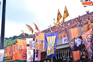 「可愛すぎて破壊力がすさまじい…」クラブ記録更新弾の清水17歳MFが初々しすぎる！「いくらなんでもかわいすぎるわ！」「おかわり一升五合いけちゃう」の声の画像