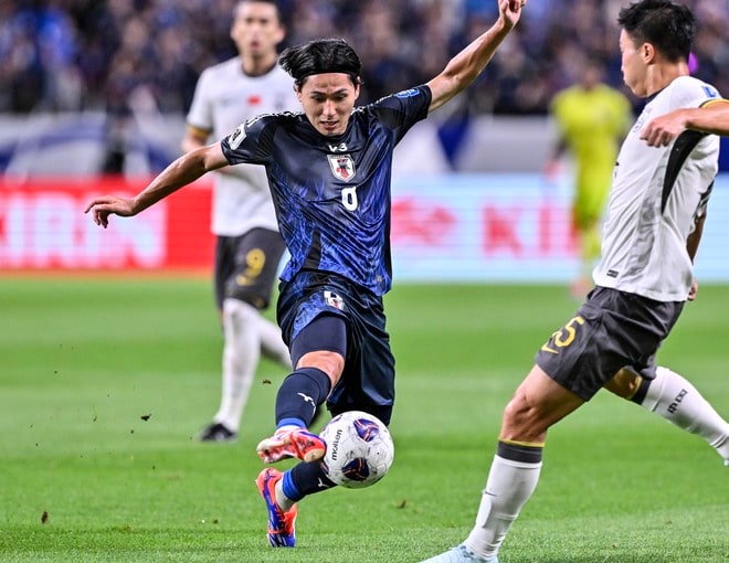 【photoギャラリー】サッカー日本代表が中国代表を７得点で撃破！ 伊東純也の復帰、高井幸大の代表デビューなど、興奮の一戦の画像006