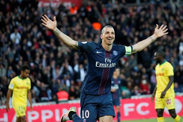 PSG パリ・サンジェルマン ユニフォーム イブラ - サッカー、フットサル