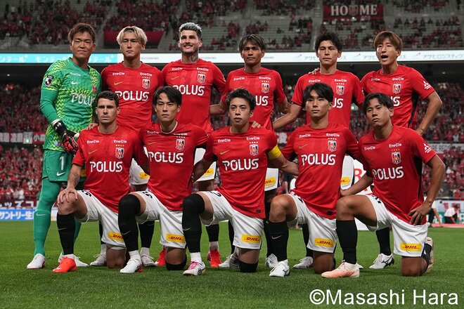 浦和が3-2と逆転で初勝利！根本健太の同点ゴールを仲間が祝福＆南野遥海の逆転弾にマテウス・サヴィオも歓喜！新加入の面々もガッツポーズ！【浦和レッズvs横浜F・マリノス】激闘PHOTOギャラリーの画像001