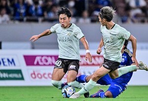 新戦力2人と「交代のカードの切り方」で上回った東京Vの2得点【見応え十分だったJ2の頂上対決「東京クラシック」】(2)の画像