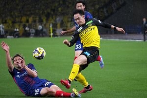 4試合｢負けなし｣柏と6試合｢勝ちなし｣東京の一戦は後半ATの｢劇的ゴール｣でドロー、勝利を逃した原因として名前の挙がった｢意外な人物｣【FC東京vs柏レイソル】PHOTOギャラリーの画像