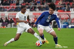 前半だけでハットトリック達成！後半にも加点して４ゴール。日本代表FW上田綺世が15試合出場18得点で記録更新！｢オランダが震えてる｣の画像