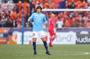 【J2序盤の「明暗」】中村俊輔「開幕4連勝」横浜FCの決勝点をアシスト！絶妙CKに飛び込んだ小川航基が発した“絶対信頼”の言葉「この試合で一番危険な位置へ入っていこうと」【戸塚啓のJ2のミカタ】(1)の画像
