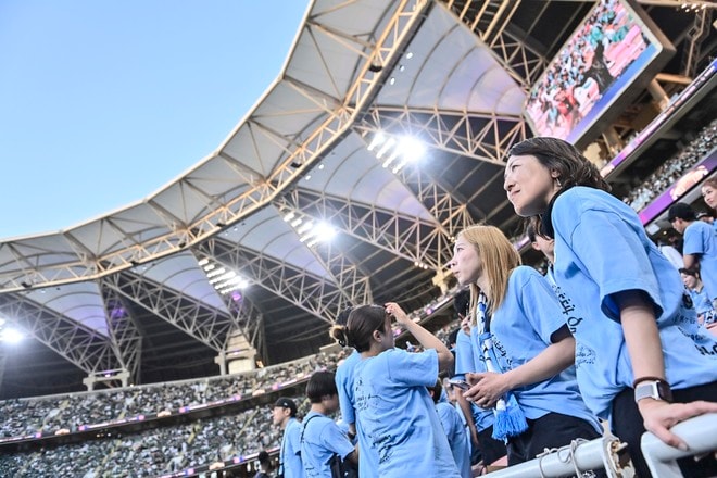 【サポーターアルバム】サウジアラビア・ジェッダ開催のACLE決勝に川崎サポーター700人が集結！ 現地で声援を送ったサポーター写真78枚「アル・アハリー川崎フロンターレ(1)」の画像029