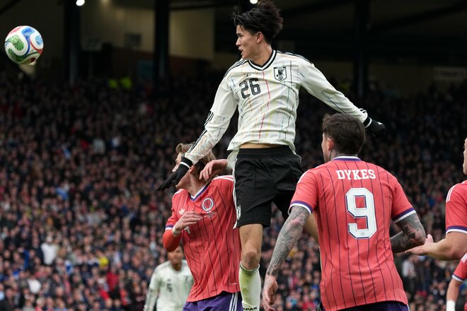 【現地写真100枚】伊東純也＆三笘薫の決勝弾から駆けつけた南野拓実＆遠藤航の姿まで！初招集、復活組、主力組も躍動！森保ジャパン｢英国遠征｣厳選ショットの画像007