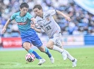 ピッチと仕切りのない観客席も！　新・本拠地｢ピーススタジアム｣で長崎が怒濤の4ゴール【明治安田J2リーグ 第34節 V・ファーレン長崎vs大分トリニータ 2024年10月6日 14:03キックオフ】PHOTOギャラリーの画像