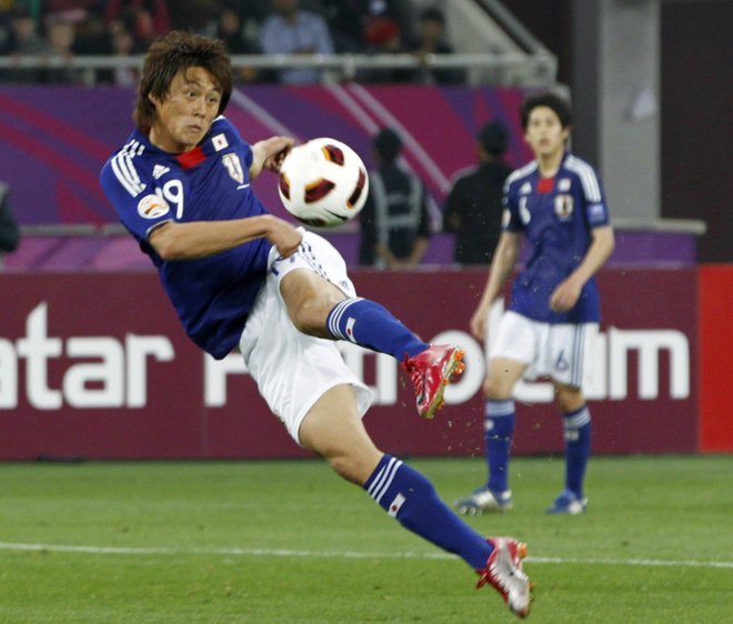 【李忠成が語る日本人FWの現在地(2)】2011年アジアカップ決勝弾の男・李忠成が「代表のFWは”変態”なのかな（苦笑）」と語るワケ……彼が見る現日本代表FW陣の可能性の画像