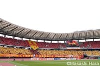 ｢劇的ゴール製造機！｣札幌から新加入の名古屋MF、土壇場で決めた30m超・弾丸ミドルがゴラッソすぎる！｢今大会ベストゴールでしょ｣