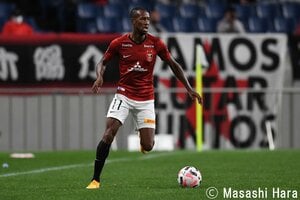 大住良之の｢この世界のコーナーエリアから｣第182回｢歴代人口最少のW杯出場国キュラソー｣(2) クライファートなどルーツがあるオランダ人は多数、代表選手が日本でもプレーしたの画像