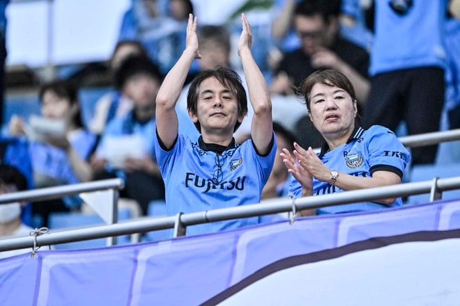 【サポーターアルバム】平日のナイトゲームに2万302人が来場！ 熱すぎる川崎フロンターレのサポーターの試合前の写真71枚！「川崎フロンターレー浦和レッズ」の画像005
