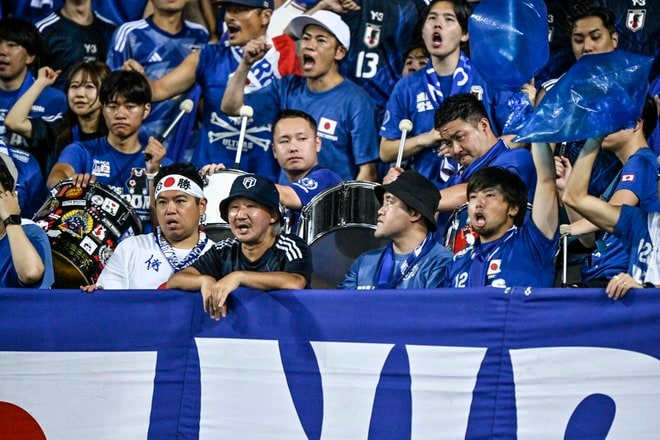 【サポーターアルバム】サッカー日本代表の韓国戦勝利を支えたサポーター写真95枚！ 韓国・龍仁に駆け付けた熱い声援ショット「日本代表ー韓国代表」の画像045