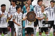百年構想リーグは西の｢7勝3敗｣！鹿島は｢早川依存｣から脱却を！柏の｢時代遅れサッカー｣に期待！【Jリーグ開幕｢初めての秋春制｣の大激論】(1)の画像