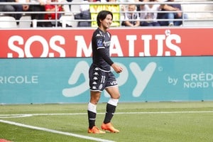 ｢こういうの泣きそうになる｣!! モナコMF南野拓実が待望の｢リーグアン初ゴール｣! ｢1G1Aの大活躍｣で伊東純也とのサッカー日本代表対決を制する【動画】の画像