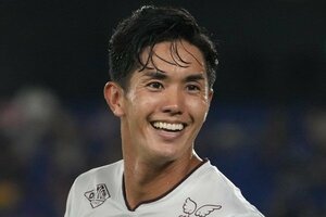 MVP武藤嘉紀に匹敵する、降格の危機を救った｢走行距離No.1の浦和MF｣と、日本代表で谷口彰悟の代役ができる｢破格のG大阪DF｣【日本サッカー｢2024総決算｣と｢2025大展望｣の激論】(6)の画像