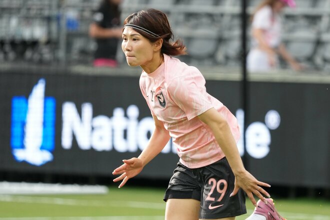 なでしこ美人DFが｢決勝点｣アシスト、サッカー界のレディー・ガガは｢私服姿｣でピッチに、アメリカ女子サッカーで奮闘する守屋都弥、遠藤純、スタンボー華のホーム戦【アメリカNWSL】激闘PHOTOギャラリーの画像001