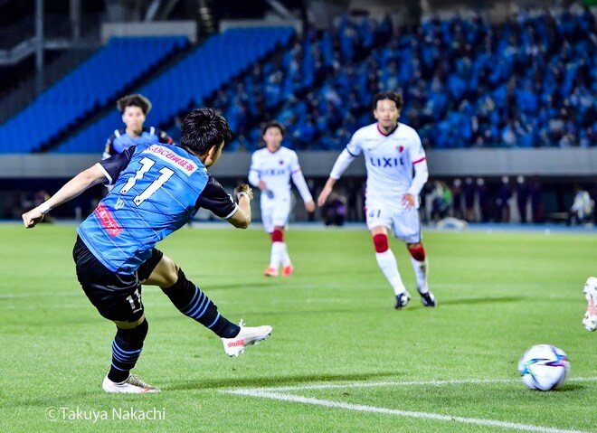 川崎、劇的な鹿退治!(2)今季最短出場時間「三笘薫の早すぎた途中交代」のワケの画像