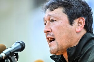 「公の場でラブコールするくらい…」J2清水・秋葉監督のJ1復帰直後の「27歳DFへのレンタル→完全移籍、緊急要請」が熱い！  Jリーグでは珍しい公開獲得希望 の画像