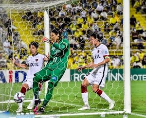 大住良之の「この世界のコーナーエリアから」第73回「サッカーゴールの白と黒」(3)たった一度だけ見た「ポストが壊れる瞬間」の画像
