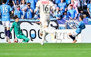 「臨場感すごい！」「何度リピートしても飽きない」J1横浜FCが公開した新たな「３視点動画」がファンから大好評！他クラブのサポーターからも制作リクエストありの画像