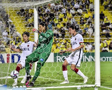 大住良之の この世界のコーナーエリアから 第73回 サッカーゴールの白と黒 1 一対の値段 は サッカー批評web