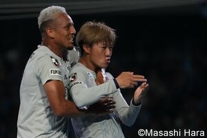 天皇杯の疲れが目立つ福岡に開始4分で先制も…｢期待の助っ人｣が思わぬ形で退場、前半ATの｢いらない2枚目のイエロー｣で2人減った川崎が等々力で2000年以来の白星献上【川崎フロンターレvsアビスパ福岡】激闘PHOTOギャラリーの画像