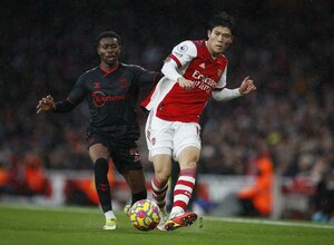 アーセナル・冨安健洋が「2ゴールに絡む活躍」!サウサンプトン戦3得点完封勝利に貢献!!日本代表DFの｢驚異のデータと海外メディアの評価｣は?【動画】の画像