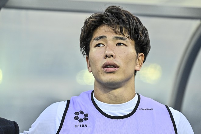 【山田新アルバム】川崎フロンターレFW山田新の中国戦での写真19枚！ 日本代表2ndユニフォームを着用した貴重姿「日本代表ー中国代表」の画像010