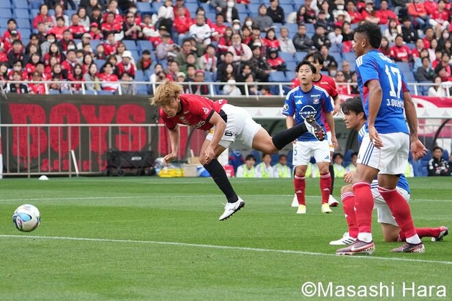 冷めた埼スタゴール裏…浦和が泥沼の7連敗！金子拓郎が同点弾も横浜FMに3失点！現地カメラが捕らえた苦悩のイレブン【浦和レッズvs横浜F・マリノス】激闘PHOTOギャラリーの画像003