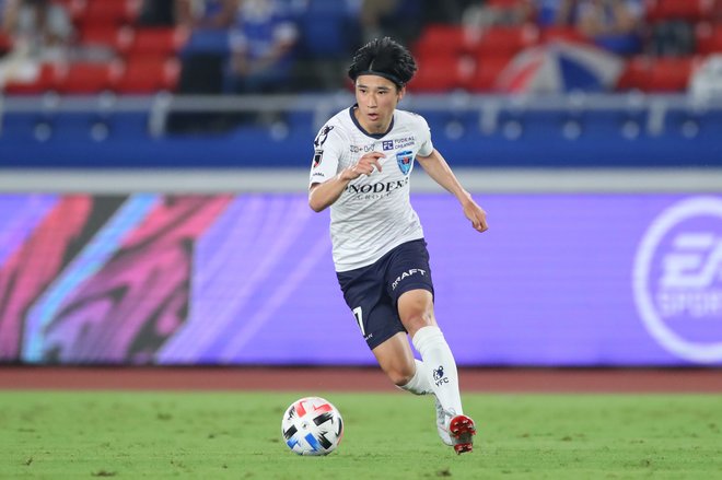 横浜FC松尾佑介 古巣・浦和に「1000倍返し!」コントロールシュートの画像