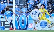 【J2「首位決戦」】ベガルタ仙台、モンテディオ山形との“みちのくダービー”もドローで「6月未勝利」！J1昇格への「最初の関門」“7月連戦”を前に原崎政人監督が発した「切り替えの言葉」【戸塚啓のJ2のミカタ】(2)の画像